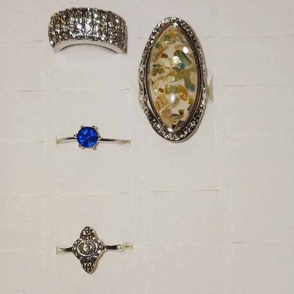 Size 6.5 Entire Collection of Elegant Silver and Green Jewelry Set - Picture 8 of 12